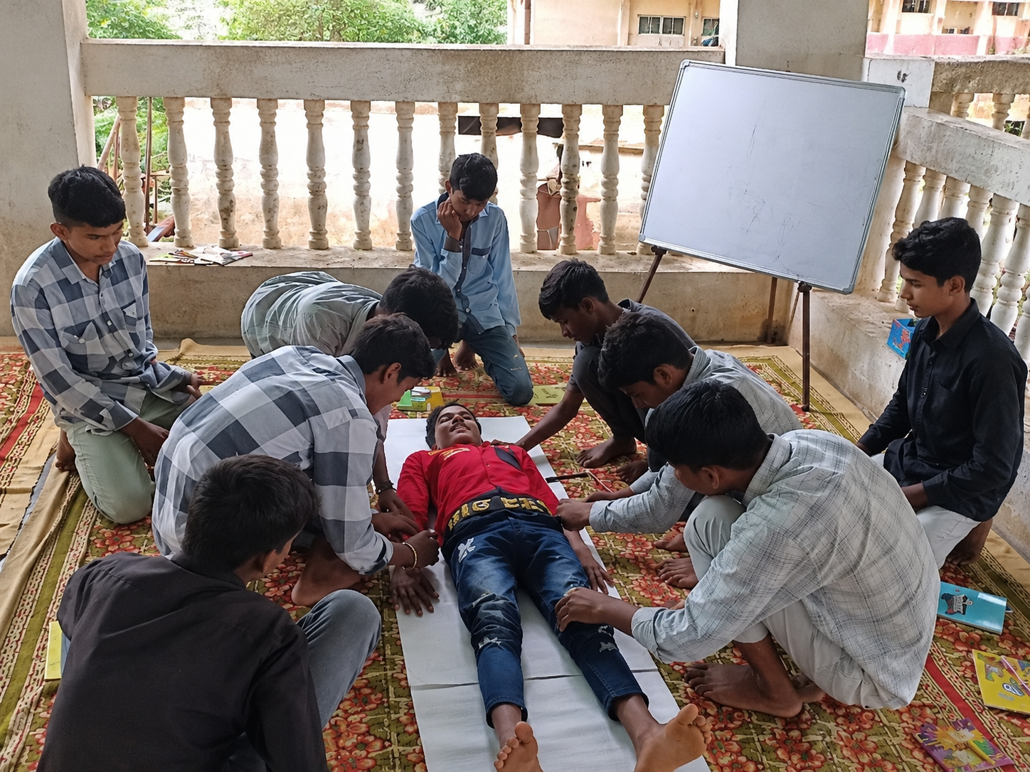Health training and community activity